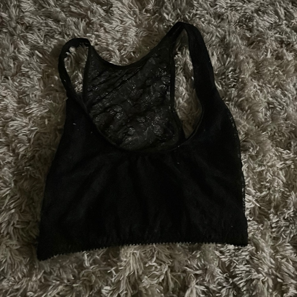 Black crop top